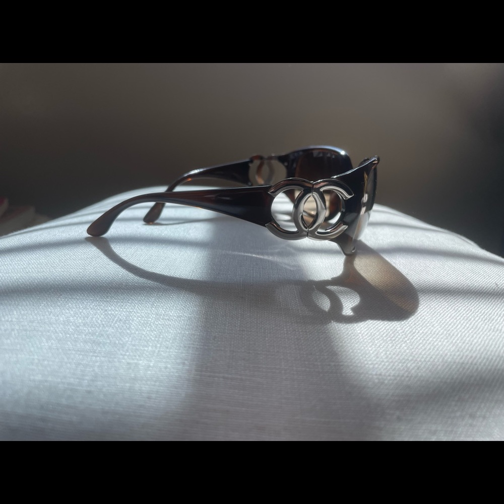 Chanel Brown Gradient Sunglasses - wide